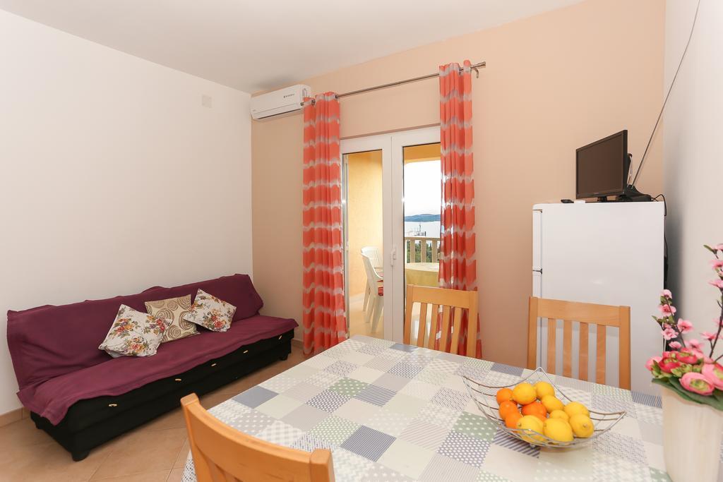 Apartments Meri Seget Vranjica Kültér fotó