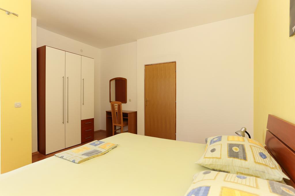 Apartments Meri Seget Vranjica Kültér fotó